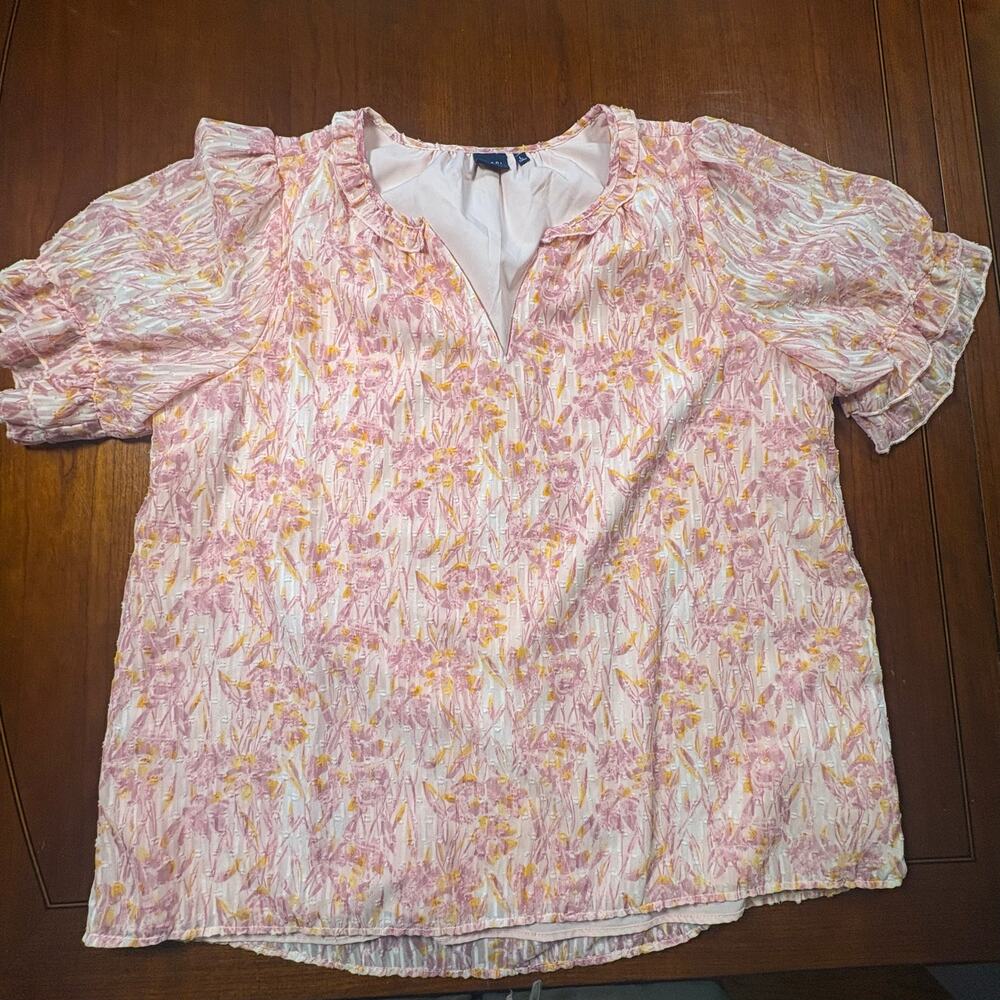 Kaari Blue Floral Top Size Large